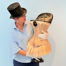 Liz Chilcott with corset_